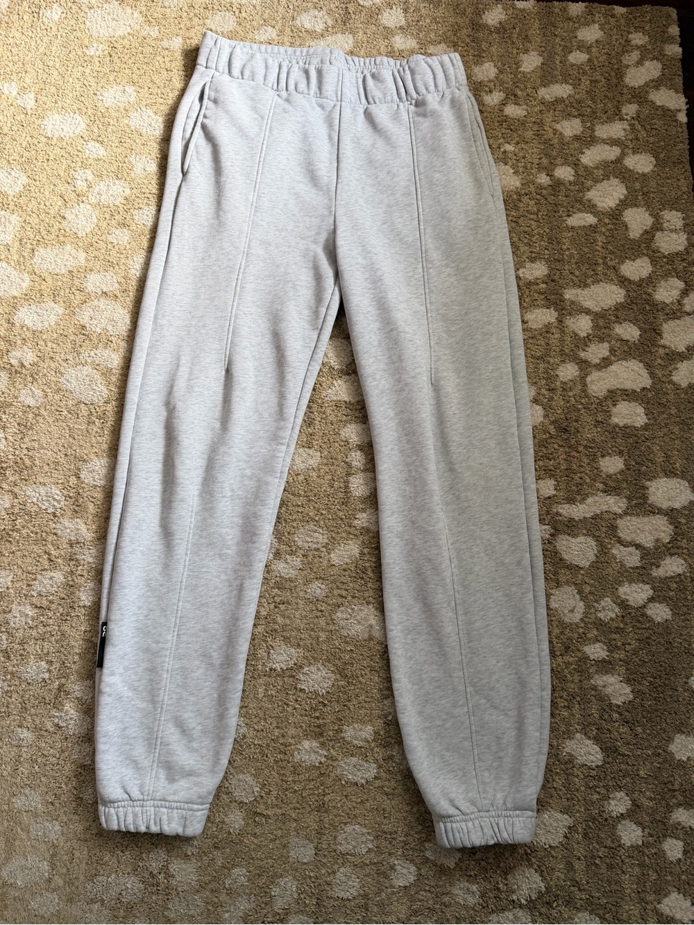 On Cloud Women's S Running Jogging Club Pants Run On Clouds Gray Warm Loungewear